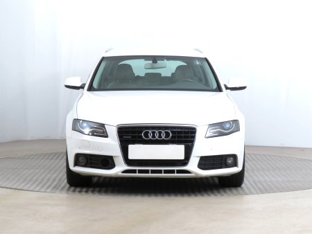 Audi A4, 2010 - pohled č. 2