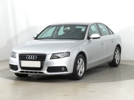 Audi A4, 2010 - pohled č. 3