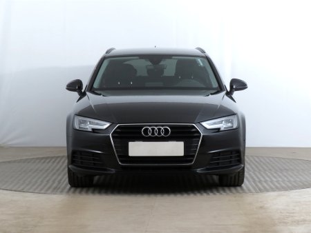 Audi A4, 2019 - pohled č. 2