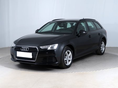 Audi A4, 2018 - pohled č. 3