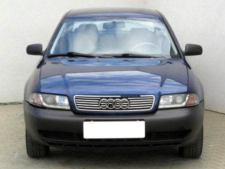 Audi A4, 1994 - pohled č. 2