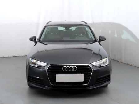 Audi A4, 2018 - pohled č. 2