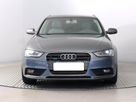 Audi A4, 2013 - pohled č. 2