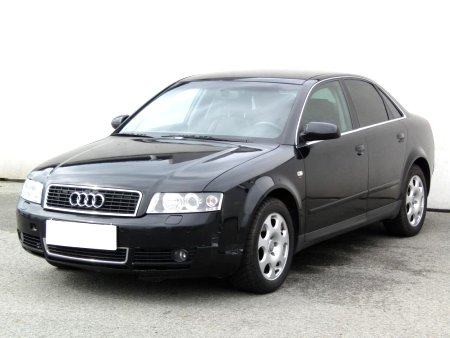 Audi A4, 2002 - pohled č. 3