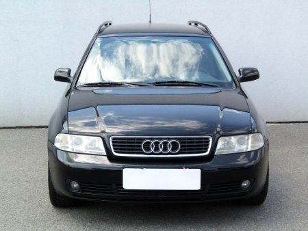 Audi A4, 2000 - pohled č. 2