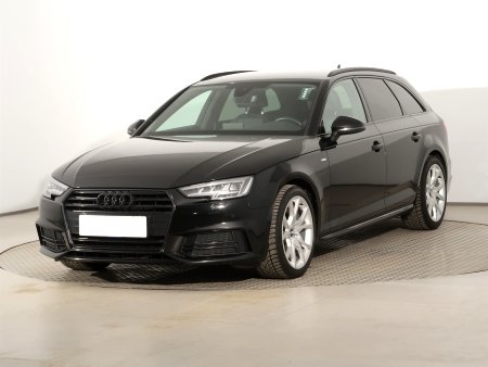 Audi A4, 2018 - pohled č. 3