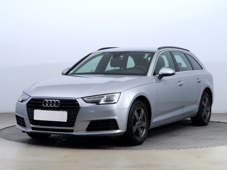 Audi A4, 2018 - pohled č. 3