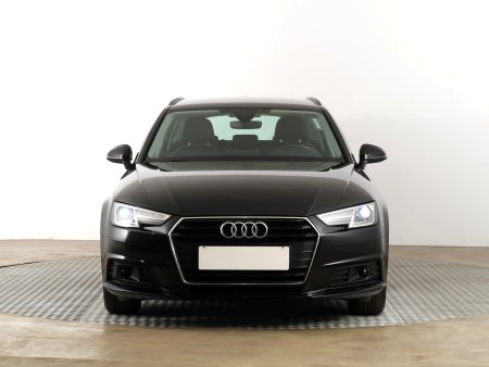 Audi A4, 2017 - pohled č. 2