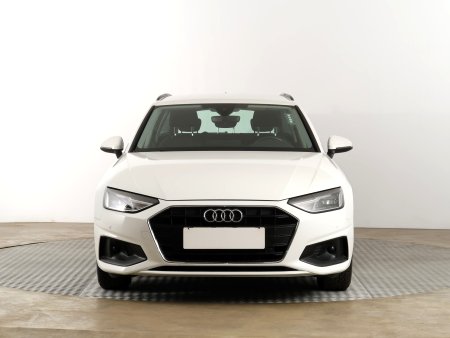 Audi A4, 2021 - pohled č. 2
