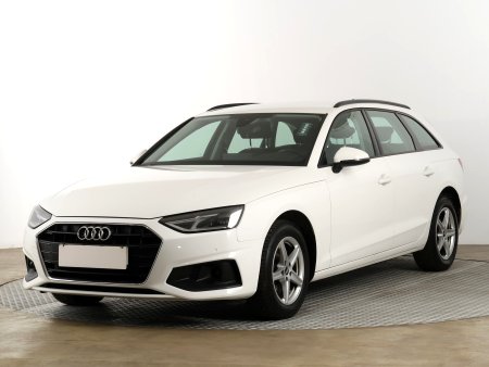 Audi A4, 2021 - pohled č. 3