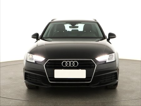 Audi A4, 2019 - pohled č. 2