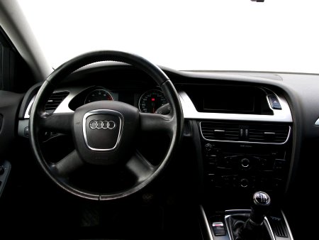 Audi A4, 2008 - pohled č. 12