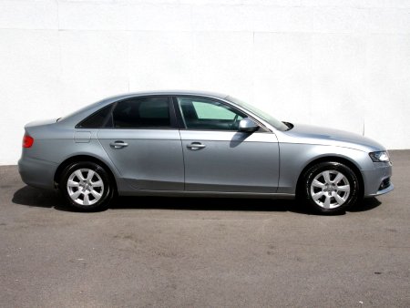 Audi A4, 2008 - pohled č. 4