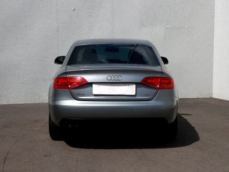 Audi A4, 2008 - pohled č. 6