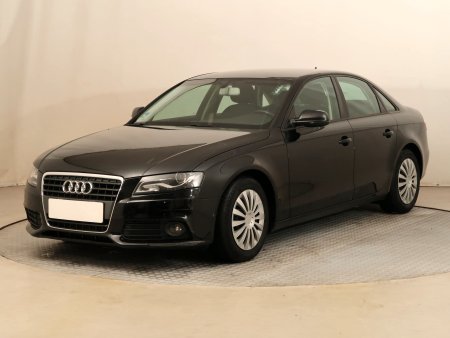 Audi A4, 2010 - pohled č. 3