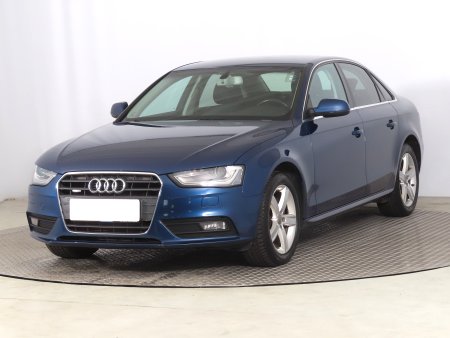 Audi A4, 2013 - pohled č. 3