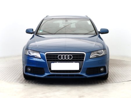 Audi A4, 2011 - pohled č. 2