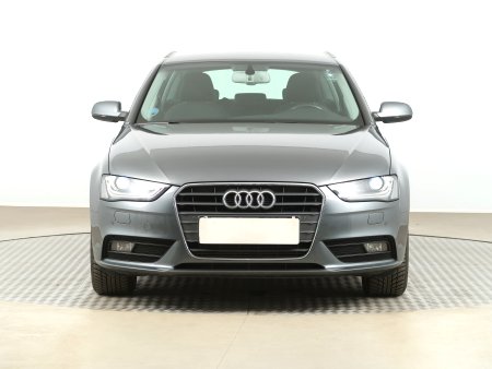 Audi A4, 2014 - pohled č. 2