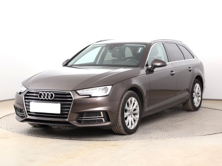 Audi A4, 2019 - pohled č. 3