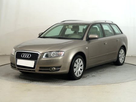 Audi A4, 2005 - pohled č. 3