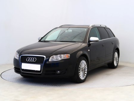 Audi A4, 2005 - pohled č. 3