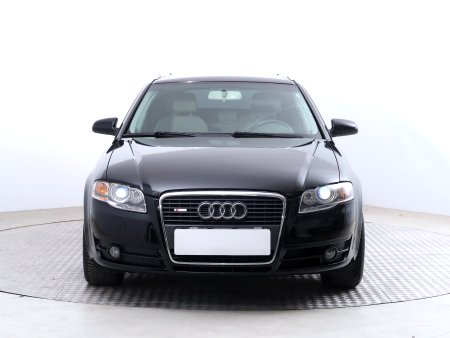 Audi A4, 2006 - pohled č. 2