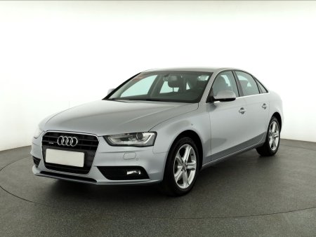 Audi A4, 2015 - pohled č. 3