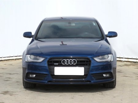 Audi A4, 2013 - pohled č. 2