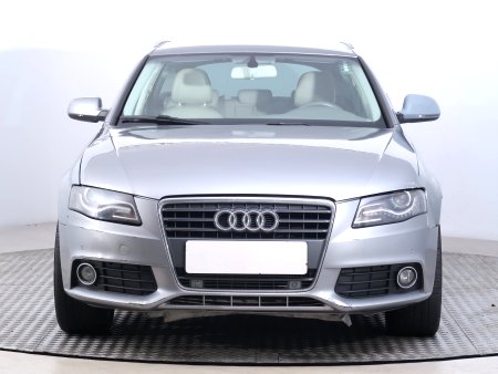 Audi A4, 2011 - pohled č. 2