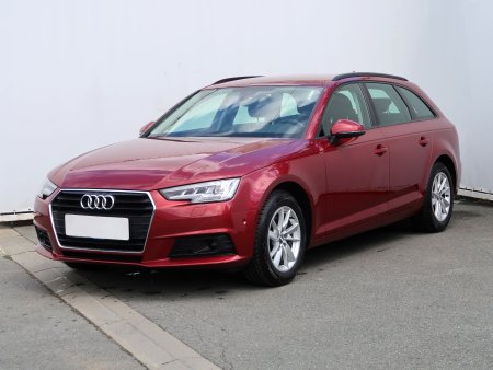 Audi A4, 2018 - pohled č. 3