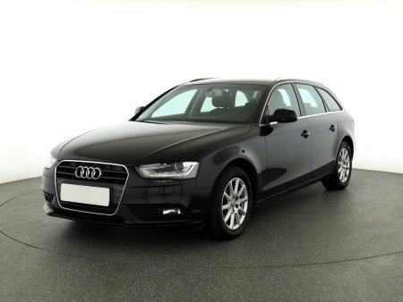 Audi A4, 2015 - pohled č. 3