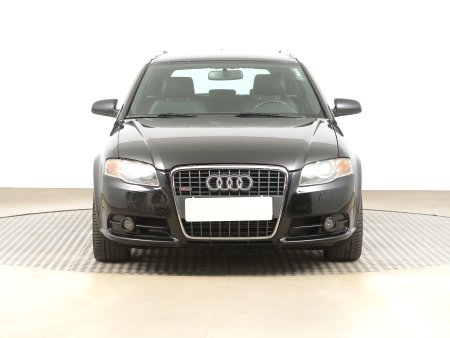 Audi A4, 2006 - pohled č. 2