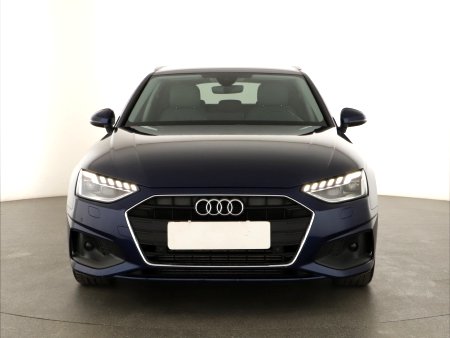 Audi A4, 2021 - pohled č. 2