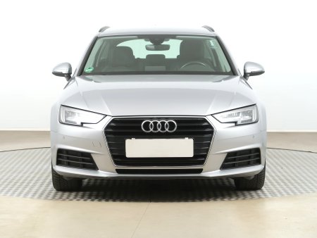 Audi A4, 2019 - pohled č. 2