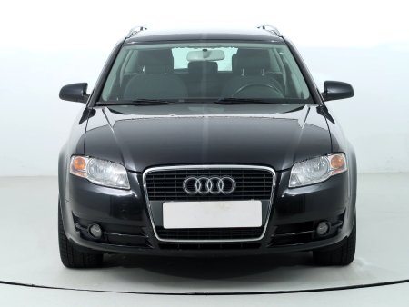 Audi A4, 2006 - pohled č. 2
