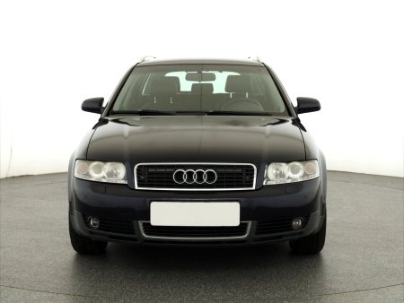 Audi A4, 2001 - pohled č. 2