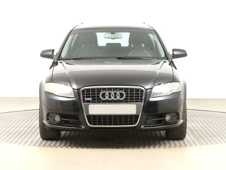 Audi A4, 2008 - pohled č. 2