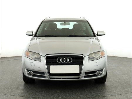 Audi A4, 2005 - pohled č. 2