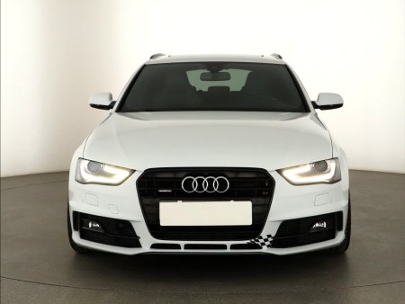 Audi A4, 2012 - pohled č. 2