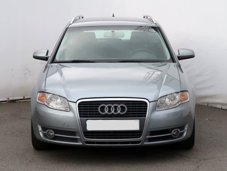 Audi A4, 2006 - pohled č. 2