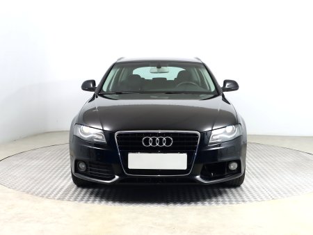 Audi A4, 2008 - pohled č. 2