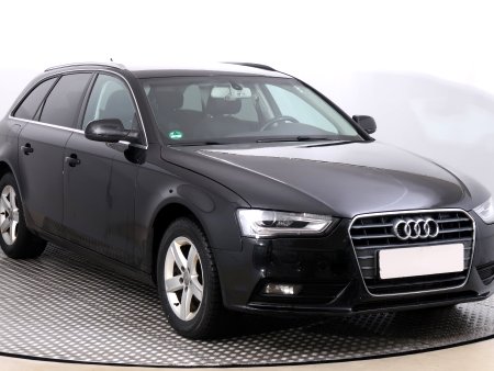 Audi A4, 2012