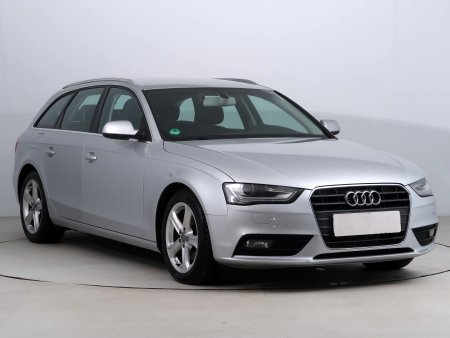 Audi A4, 2012