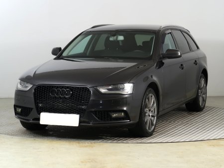 Audi A4, 2014 - pohled č. 3