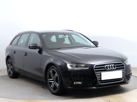 Audi A4, 2015