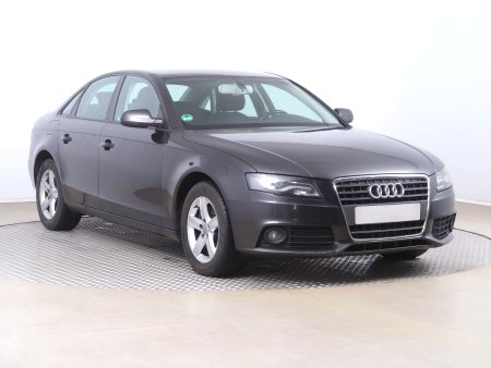 Audi A4, 2012
