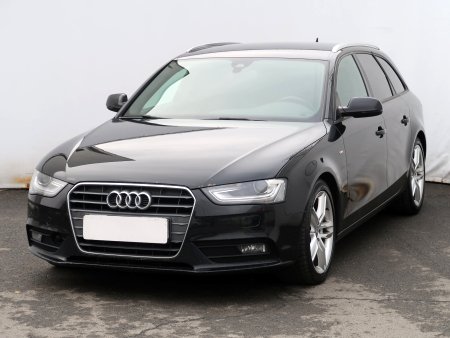 Audi A4, 2015 - pohled č. 3