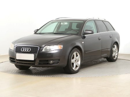Audi A4, 2006 - pohled č. 3