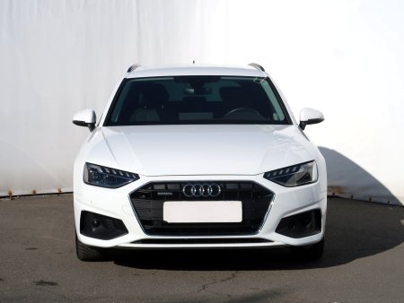 Audi A4, 2022 - pohled č. 2