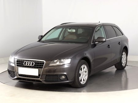 Audi A4, 2009 - pohled č. 3